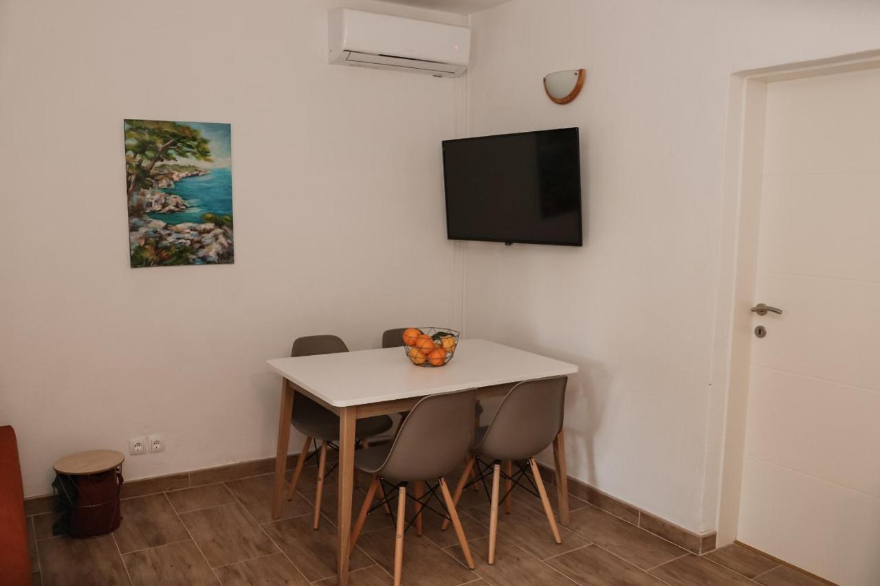 Apartments Prce Orebić Buitenkant foto